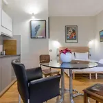Retreats Cadorna Duomo Διαμέρισμα