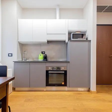 Apartment Retreats Cadorna Duomo *