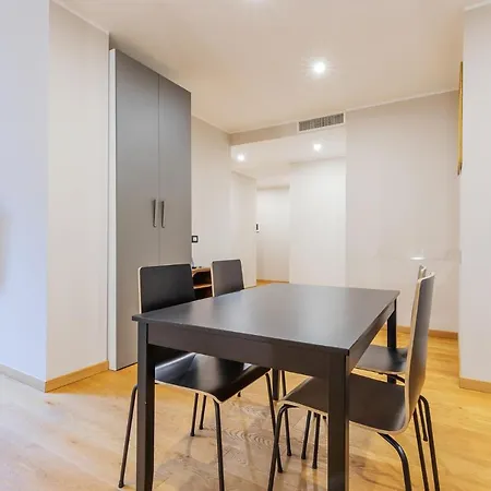 Apartment Retreats Cadorna Duomo