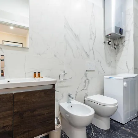 Retreats Cadorna Duomo Апартаменты